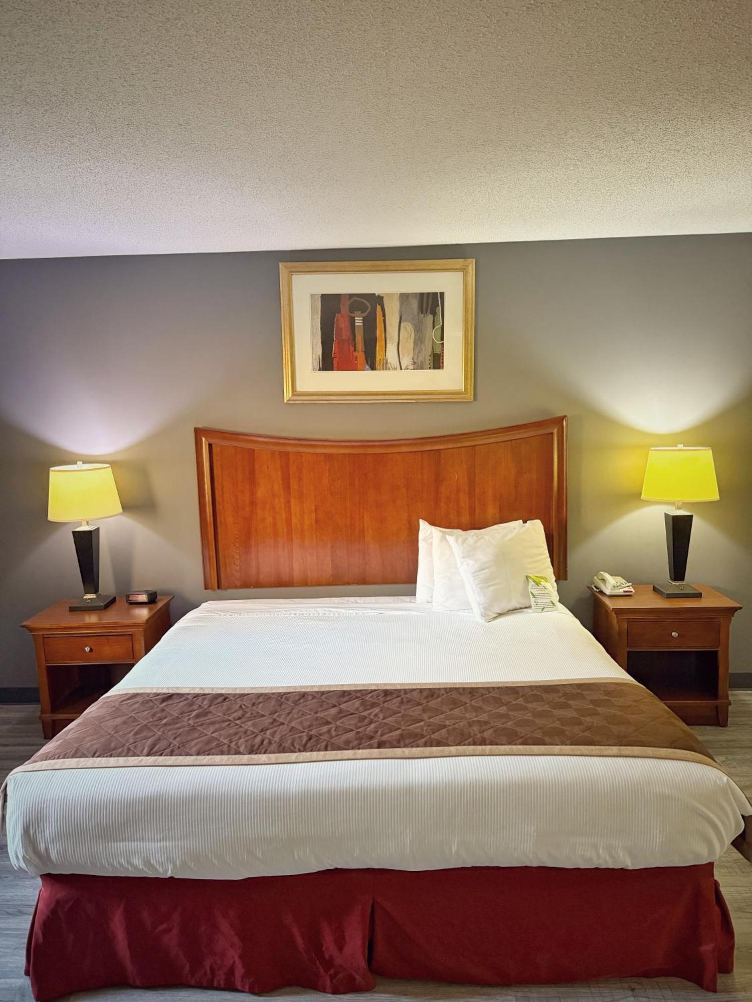 Lake Tree Inn & Suites Marion Dış mekan fotoğraf
