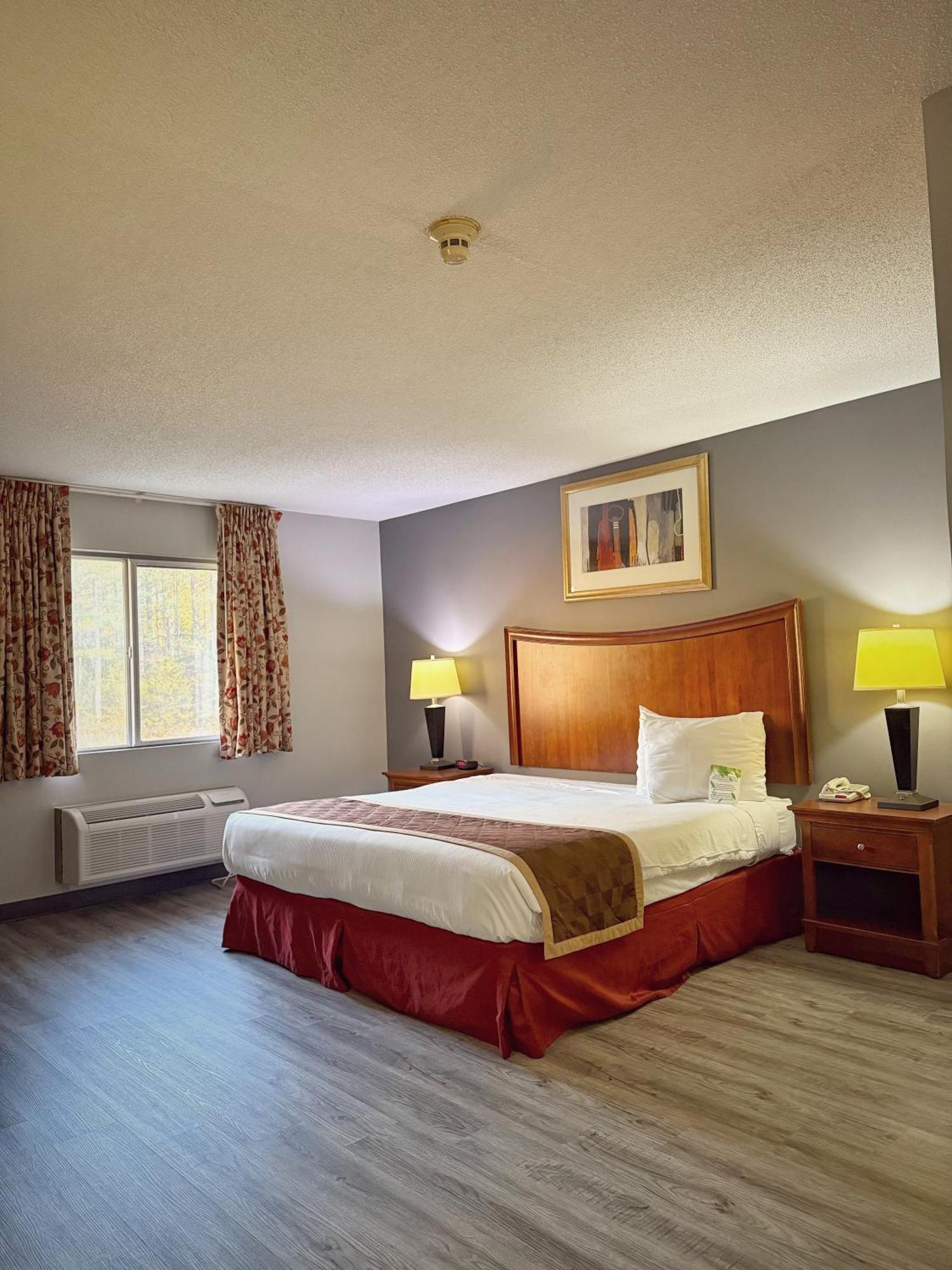 Lake Tree Inn & Suites Marion Dış mekan fotoğraf